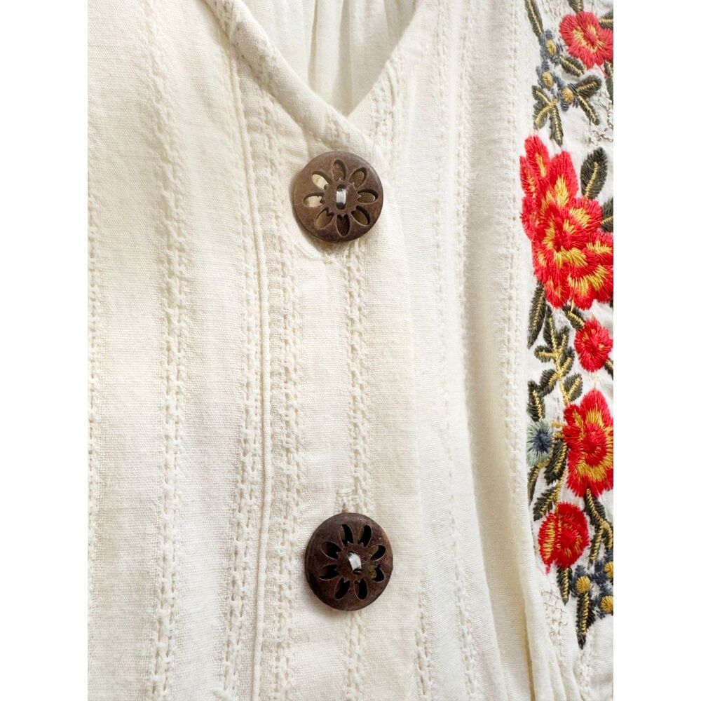 Roolee Ivory Embroidered Button Front Midi Dress Size M Floral with Pockets - Picture 4 of 7